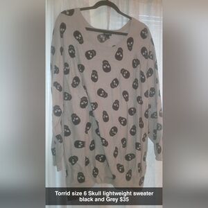 Torrid Black and Gray Skull V-Neck Sweater